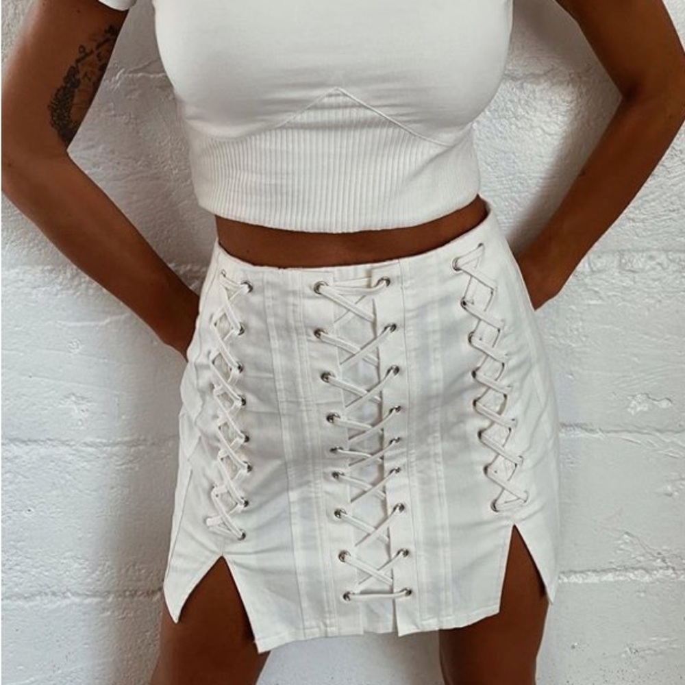 Tiger Mist White Skirt